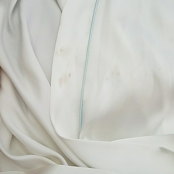 Bridal Robe - Picture 3 of 5